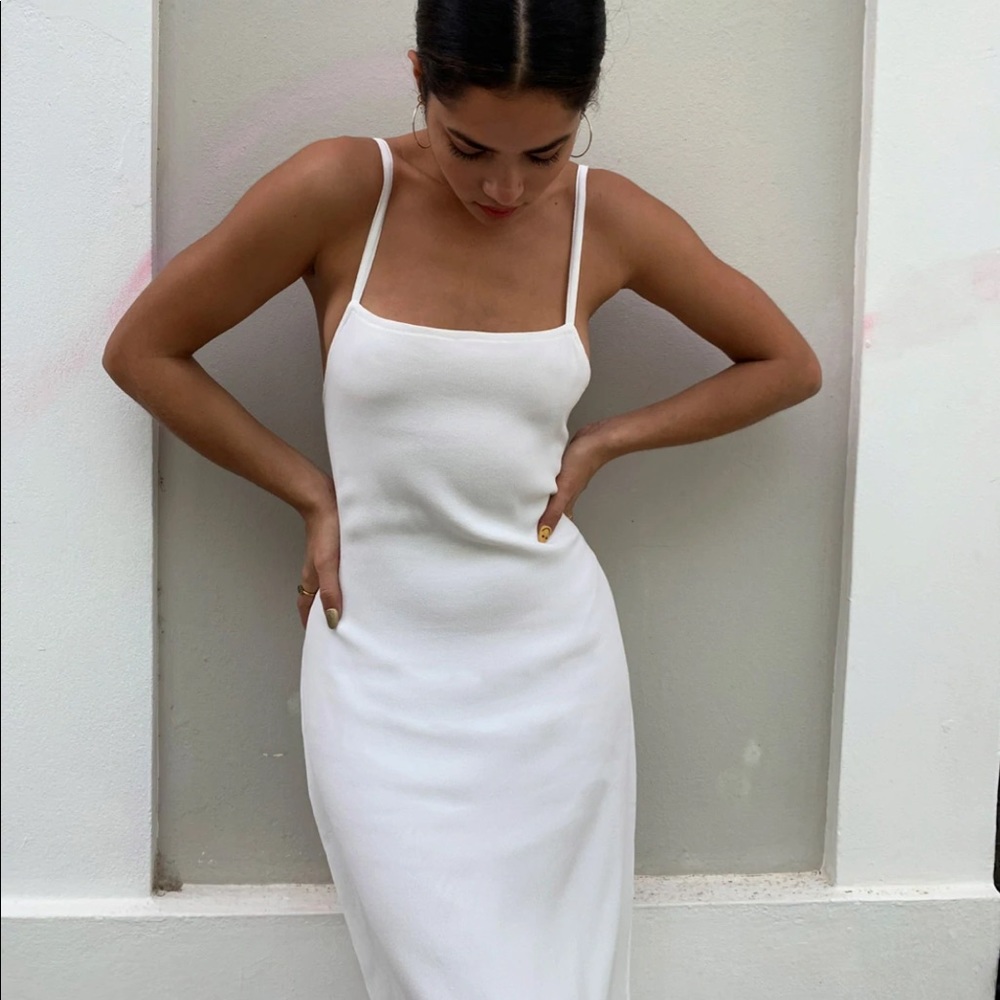 Trois The Label a white Bebe Dress